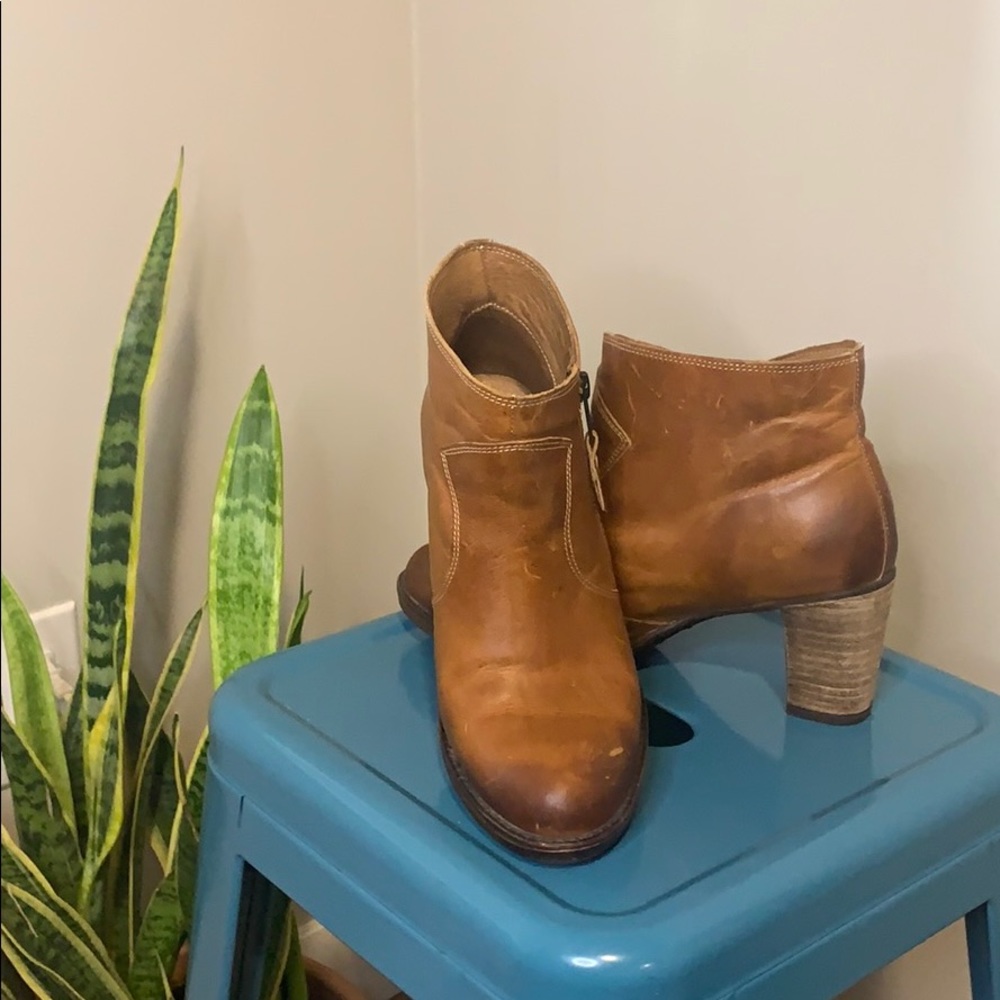 Palladium Brown Ankle Boots